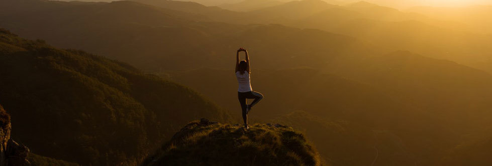 Photo 1524863479829 916D8E77F114